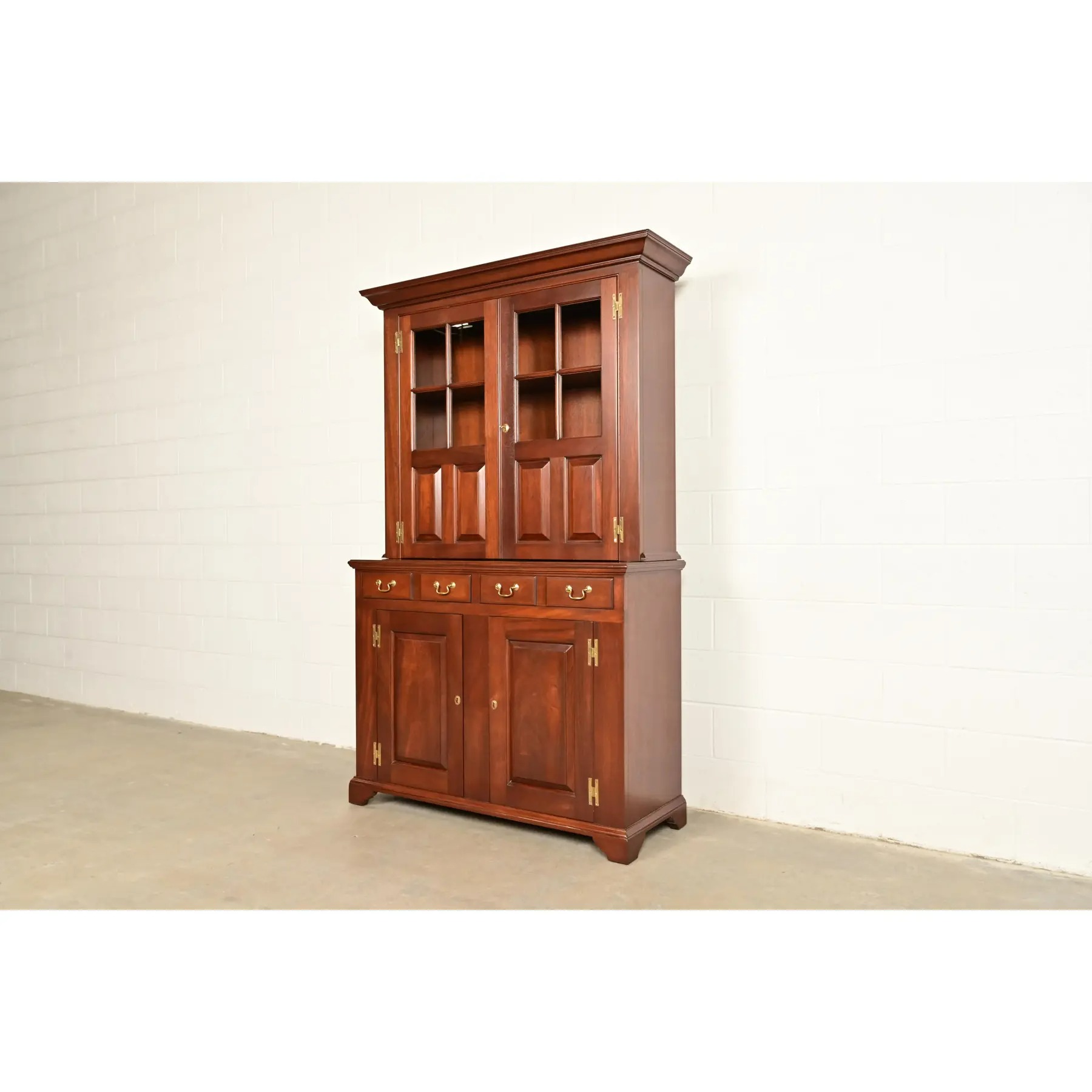 Kittinger Georgian Carved Mahogany Breakfront Bookcase Cabinet - Image 3