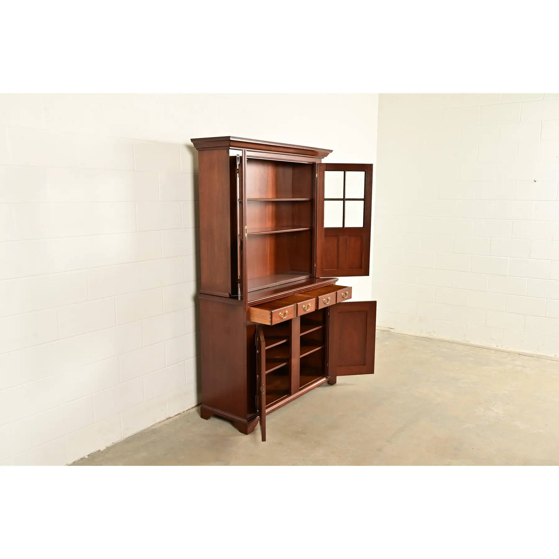 Kittinger Georgian Carved Mahogany Breakfront Bookcase Cabinet - Image 6