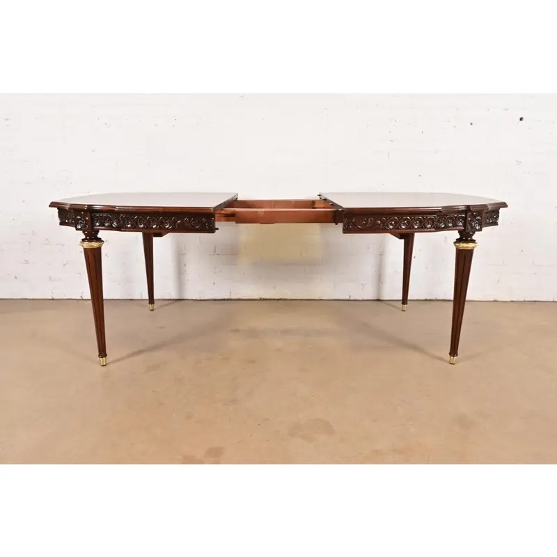 Henredon Style French Regency Louis XVI Carved Mahogany and Burl Wood Extension Dining Table, Newly Refinished - Image 6