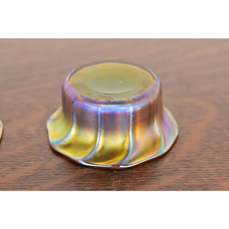 Louis Comfort Tiffany Favrile Iridescent Art Glass Salt Cellars, Pair - Image 6