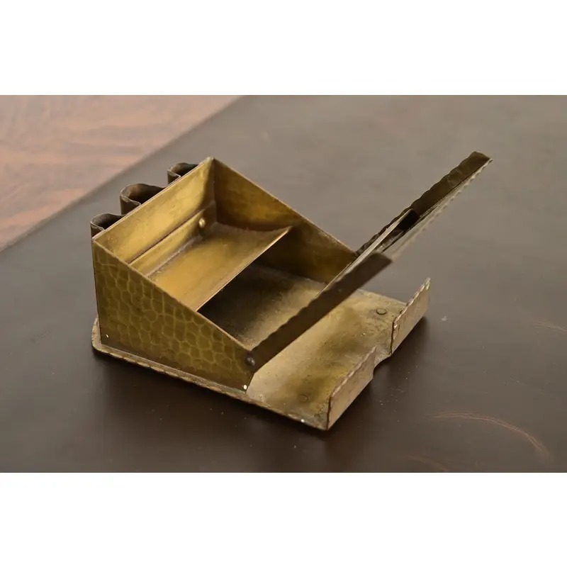 Roycroft Arts & Crafts Brass Finished Hammered Copper Perpetual Desk Calendar Frame - Image 6