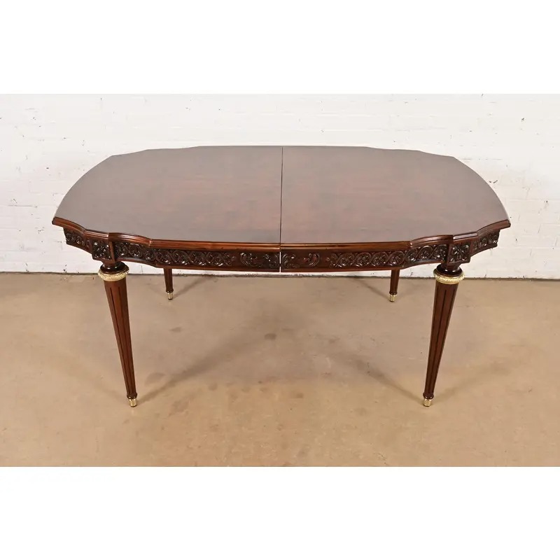 Henredon Style French Regency Louis XVI Carved Mahogany and Burl Wood Extension Dining Table, Newly Refinished - Image 7