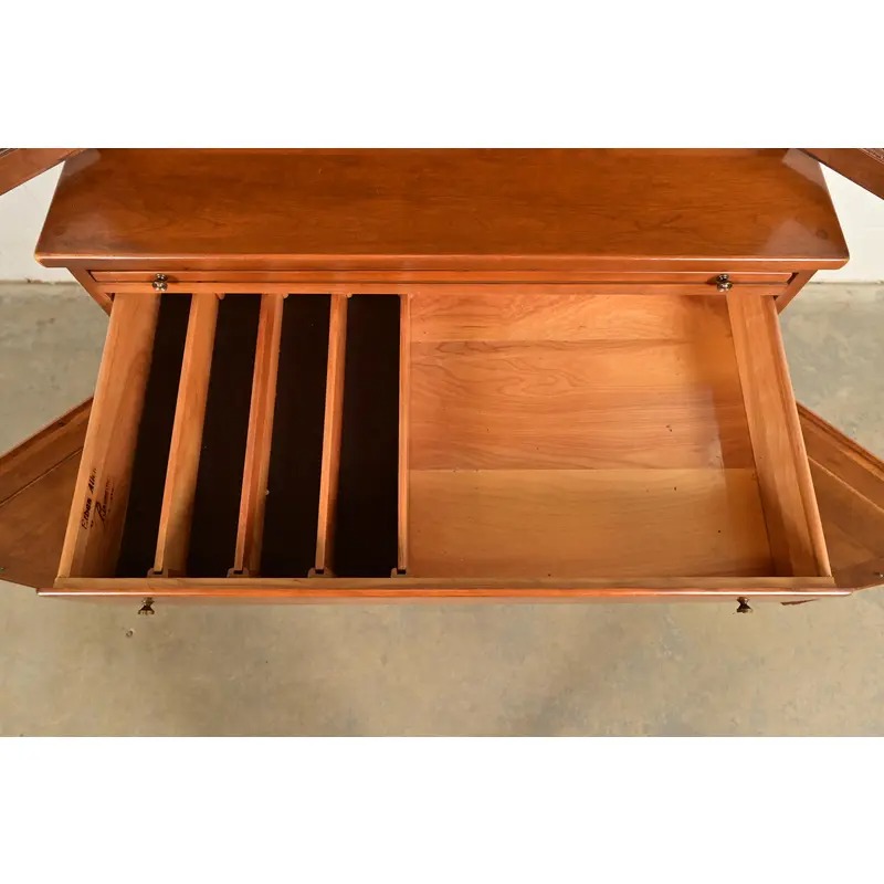 Ethan Allen American Colonial Solid Maple Breakfront Bookcase Cabinet, Circa 1960s - Image 8