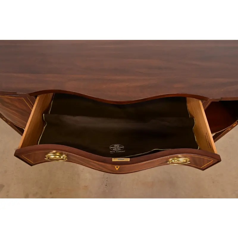Henkel Harris Federal Inlaid Flame Mahogany Serpentine Front Sideboard Credenza With Brass Gallery - Image 8