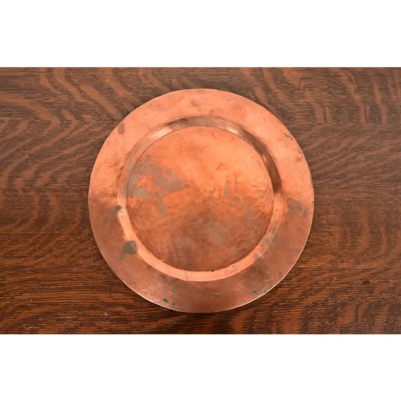 Roycroft Style Arts & Crafts Hammered Copper Charger Plate or Tray - Image 8