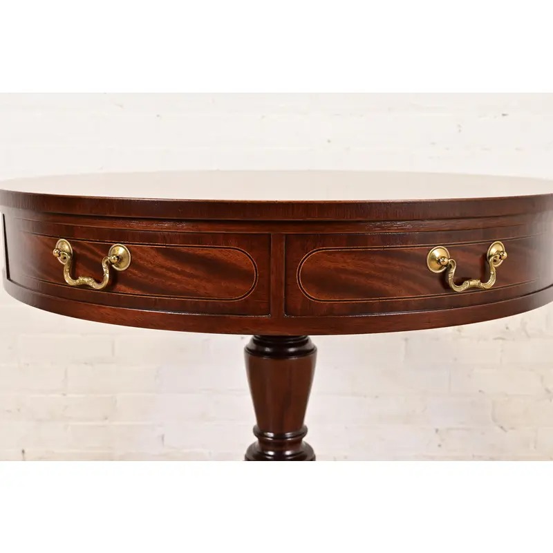 Baker Furniture Georgian Flame Mahogany Pedestal Drum Side Table or Tea Table, Newly Refinished - Image 10