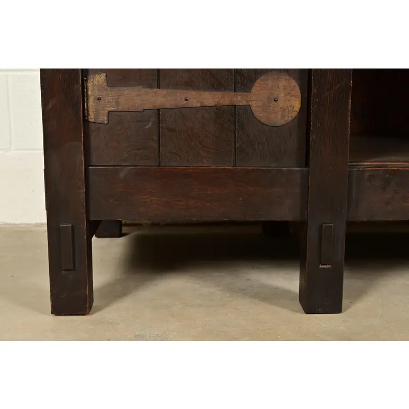 Imperial Furniture Grand Rapids Mission Oak Arts & Crafts Strap Hinge Eight-Leg Sideboard, Circa 1900 - Image 10