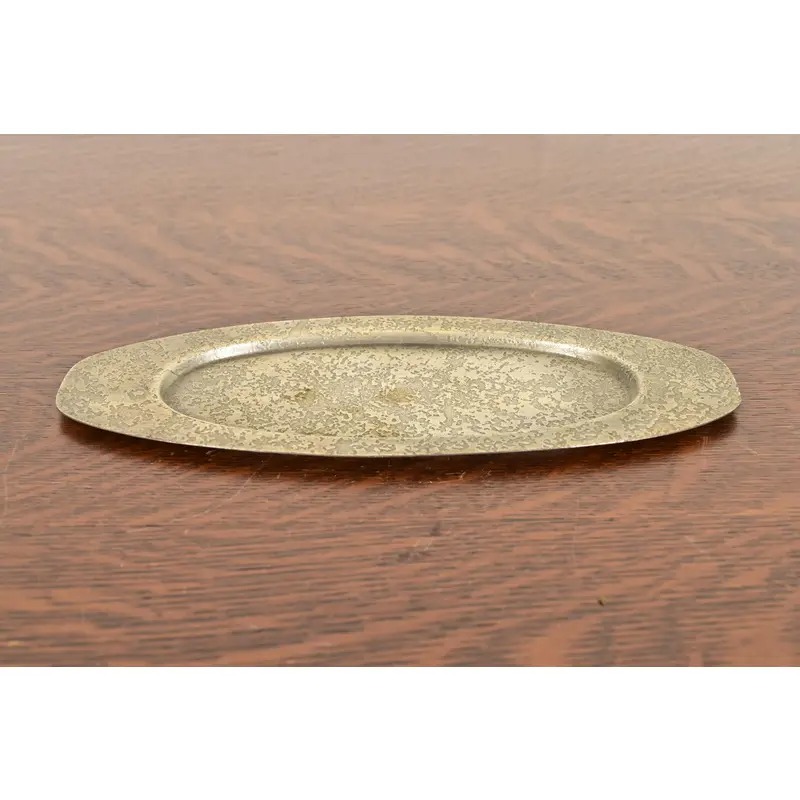Roycroft Arts & Crafts Silver Finished Hammered Copper Tray, Circa 1920s