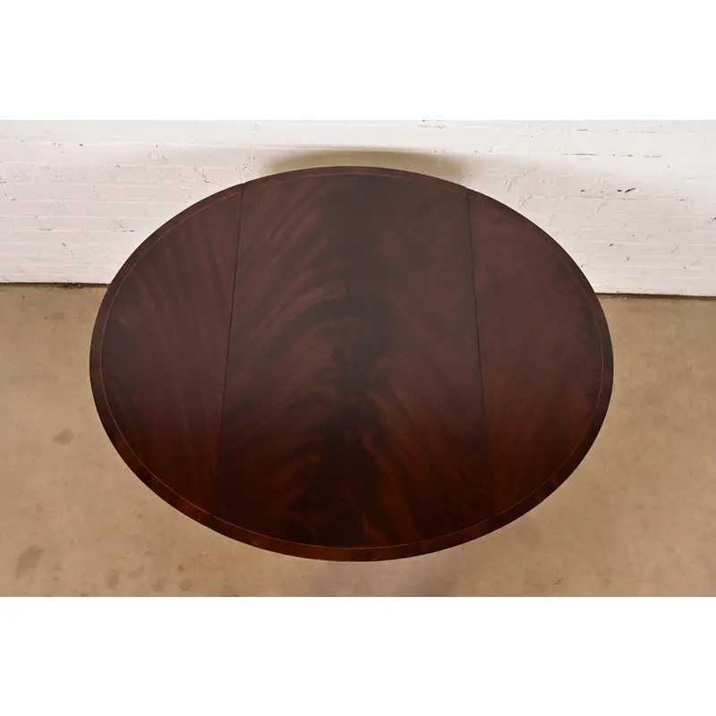 Baker Furniture Georgian Flame Mahogany Drop Leaf Pembroke Side Table, Newly Refinished - Image 11
