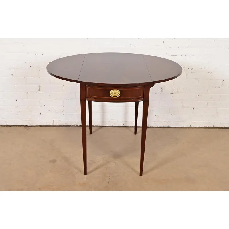 Baker Furniture Georgian Flame Mahogany Drop Leaf Pembroke Side Table, Newly Refinished - Image 12