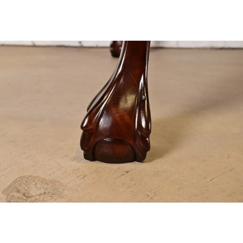 Henredon Style Chippendale Carved Mahogany Extension Dining Table, Newly Refinished - Image 12