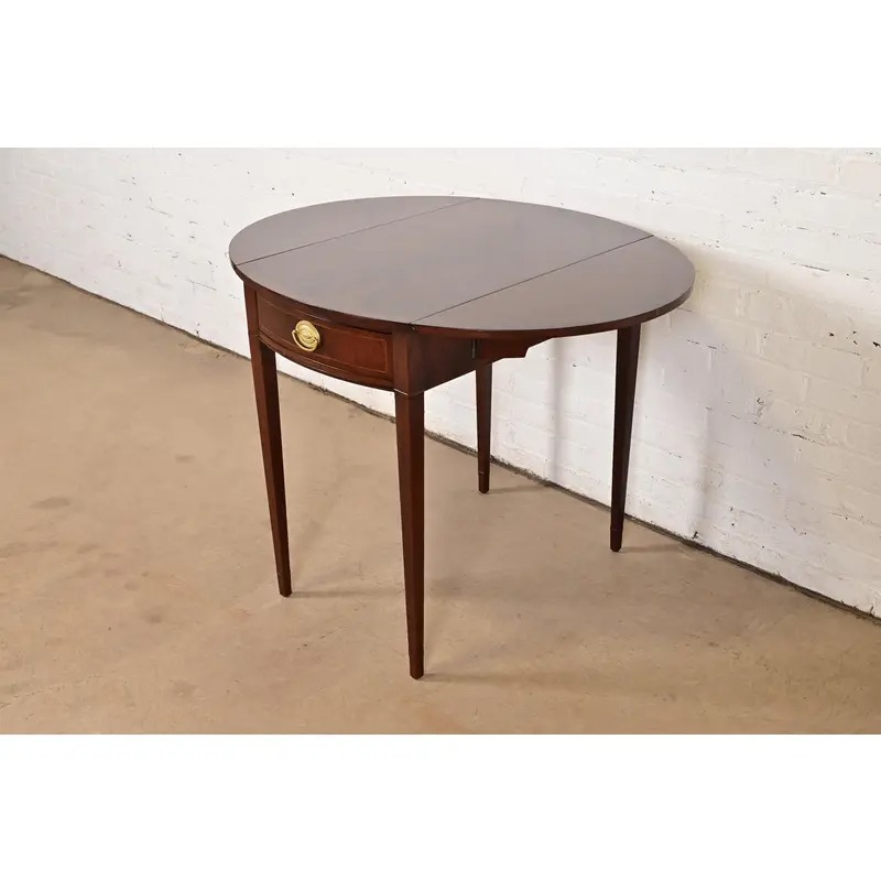 Baker Furniture Georgian Flame Mahogany Drop Leaf Pembroke Side Table, Newly Refinished - Image 13