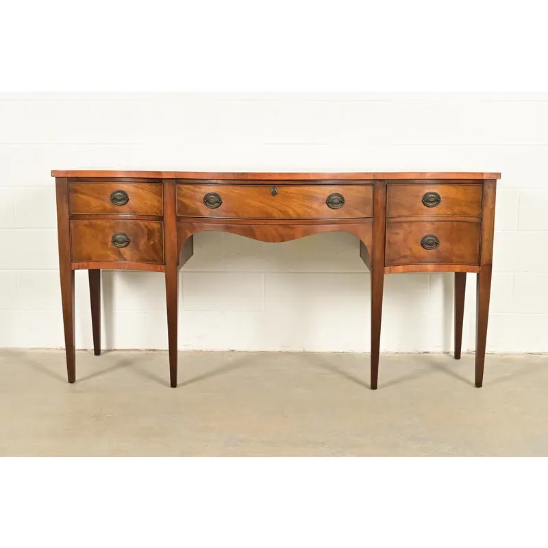 Baker Furniture Style Georgian Flame Mahogany Serpentine Front Sideboard Credenza
