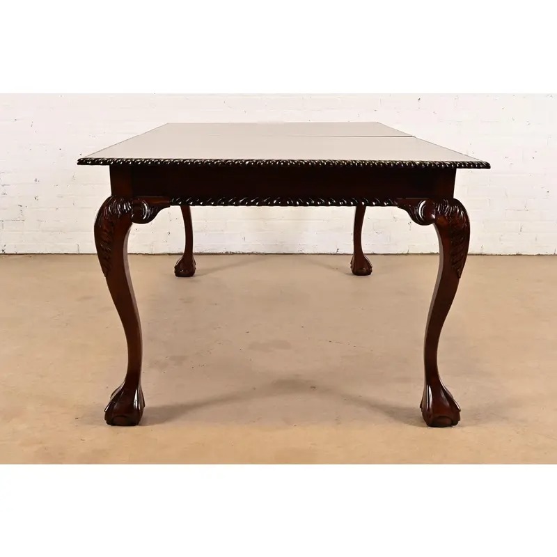 Henredon Style Chippendale Carved Mahogany Extension Dining Table, Newly Refinished - Image 13