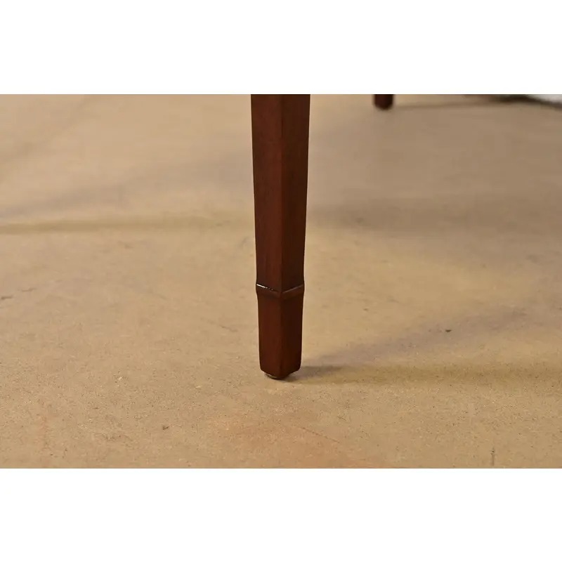 Baker Furniture Georgian Flame Mahogany Drop Leaf Pembroke Side Table, Newly Refinished - Image 14
