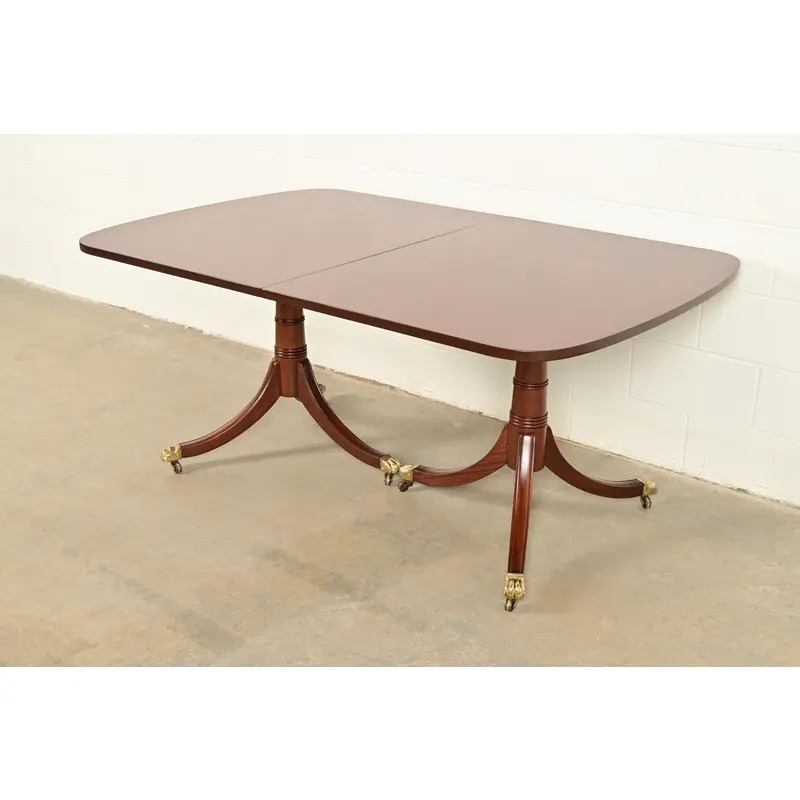 Kittinger Georgian Banded Mahogany Double Pedestal Dining Table, Newly Refinished