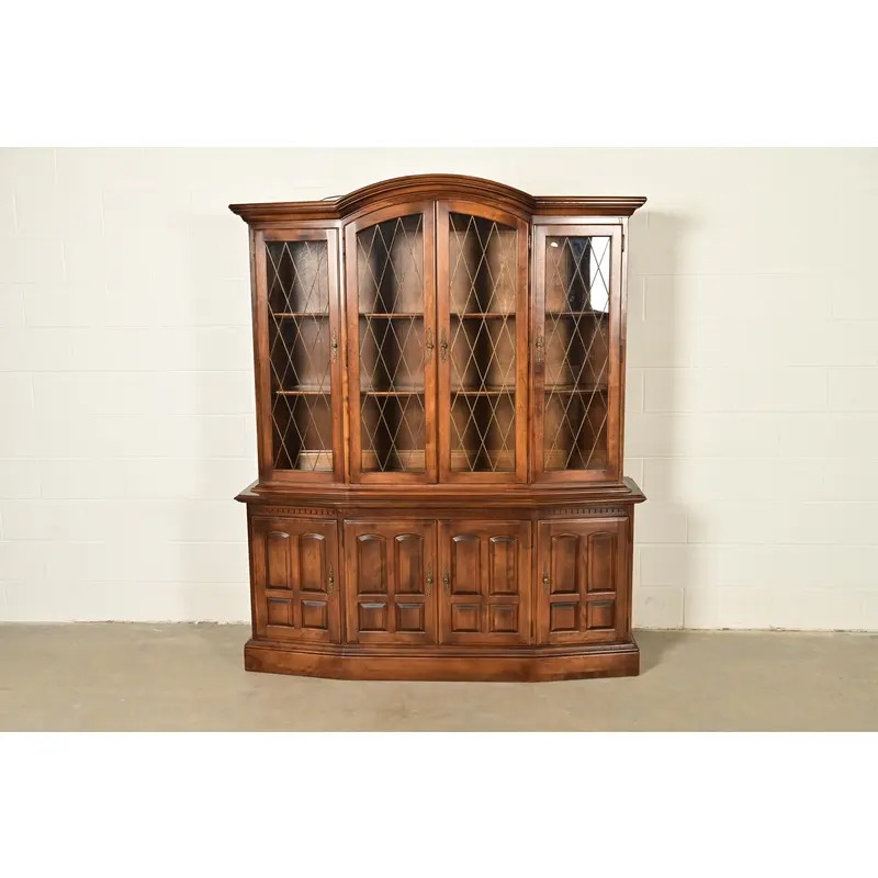 Ethan Allen Georgian Solid Maple Lighted Breakfront Bookcase Cabinet - Image 2