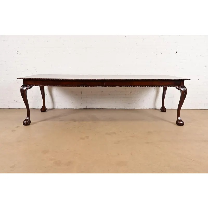 Henredon Style Chippendale Carved Mahogany Extension Dining Table, Newly Refinished - Image 2