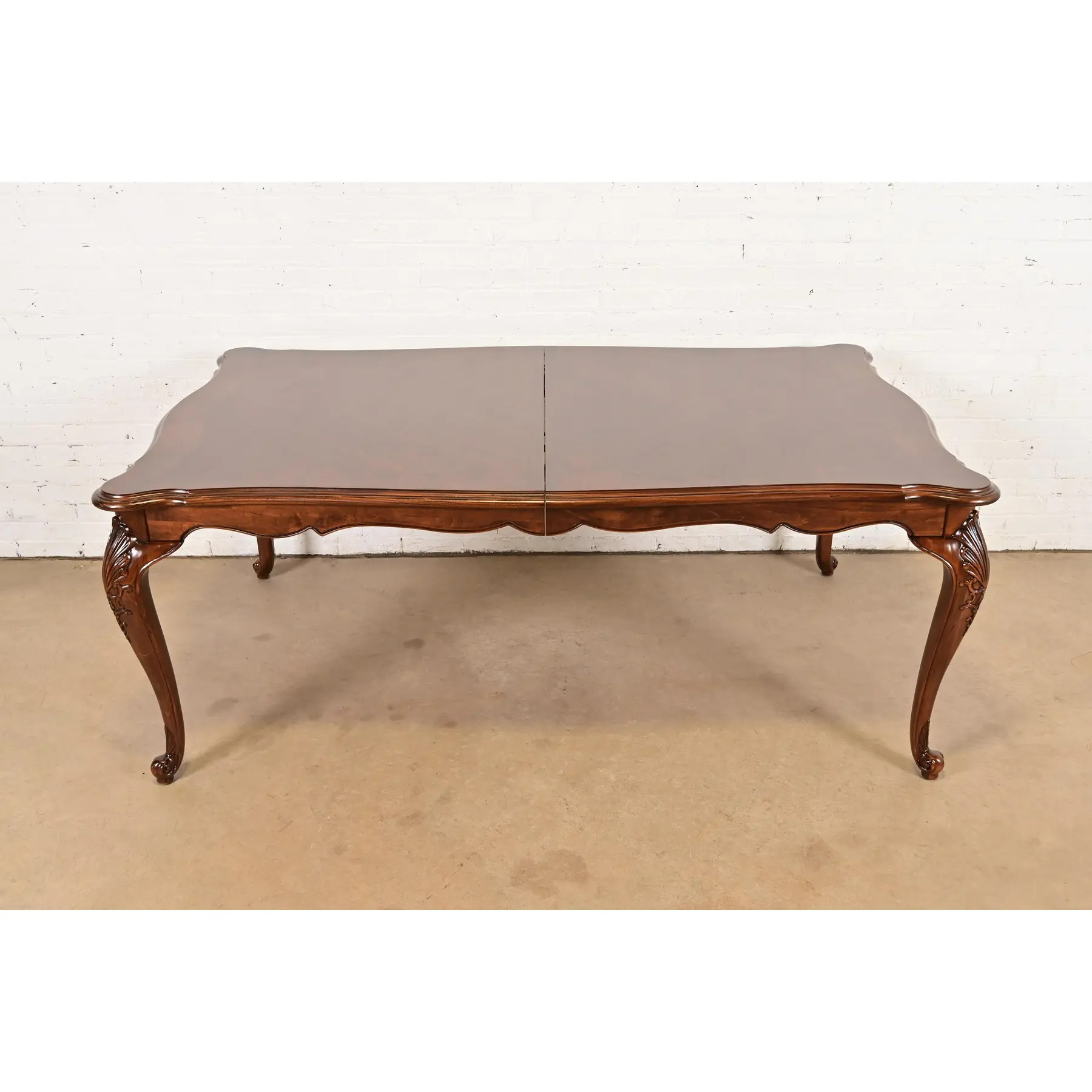 Kindel Furniture Style French Provincial Louis XV Carved Cherry Wood Extension Dining Table, Newly Refinished - Image 7
