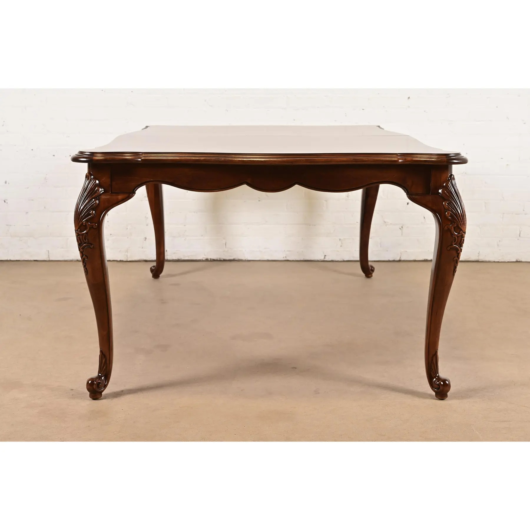 Kindel Furniture Style French Provincial Louis XV Carved Cherry Wood Extension Dining Table, Newly Refinished - Image 10
