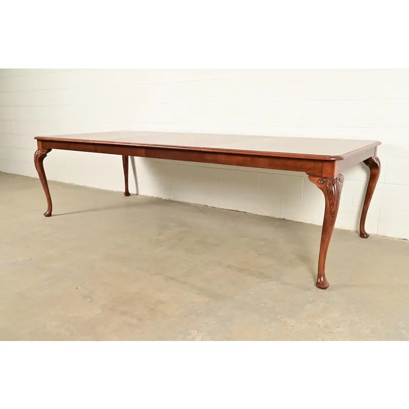 Baker Furniture Queen Anne Carved Cherry and Burl Wood Extension Dining Table, Newly Refinished - Image 3
