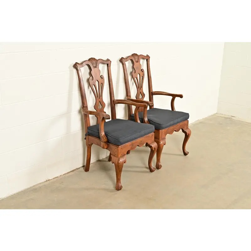 Henredon Georgian Carved Solid Oak Armchairs, Pair - Image 4