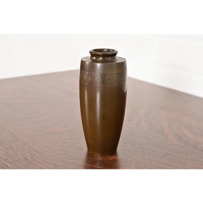 Japanese Meiji Period Antique Arts & Crafts Sterling Silver on Bronze Vase - Image 4