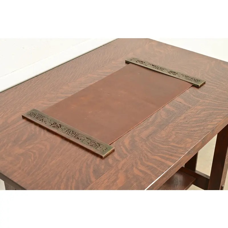 Tiffany Studios New York Grapevine Pattern Bronze Blotter Ends With Leather Desk Blotter - Image 4