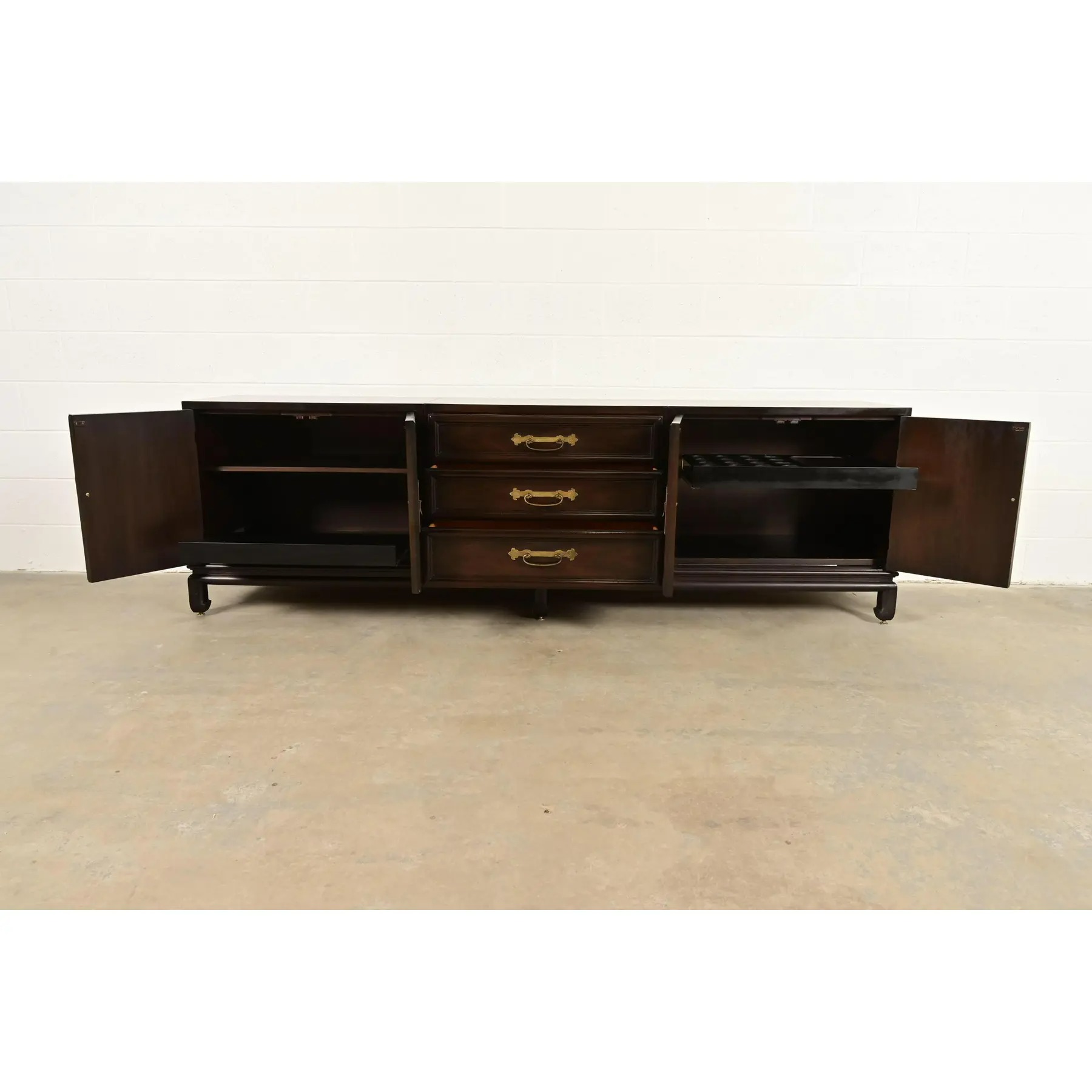 John Stuart for Mount Airy Hollywood Regency Chinoiserie Monumental Mahogany and Brass Sideboard Credenza, 1960s - Image 5
