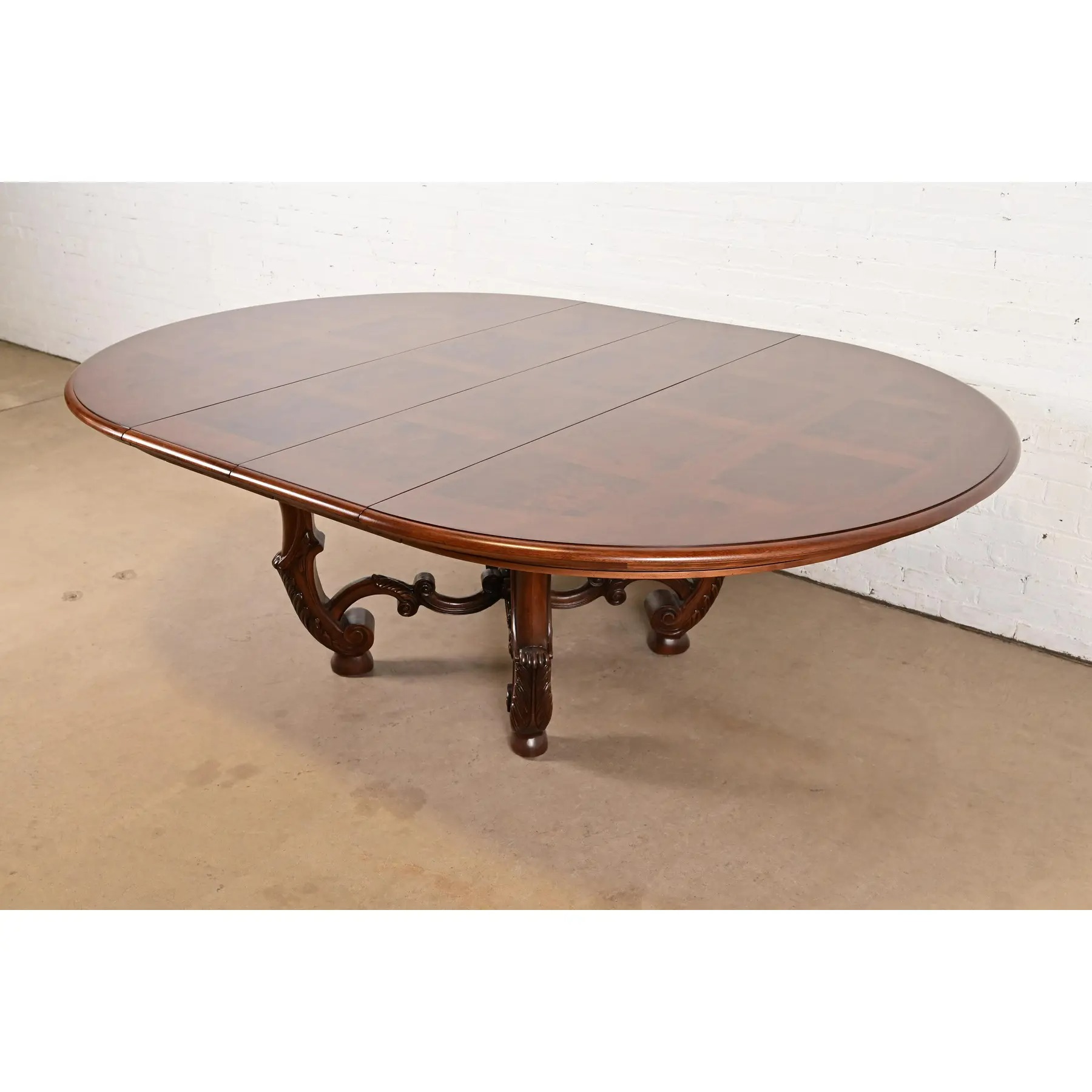 Henredon Italian Provincial Carved Walnut and Burl Wood Pedestal Extension Dining Table, Newly Refinished - Image 3