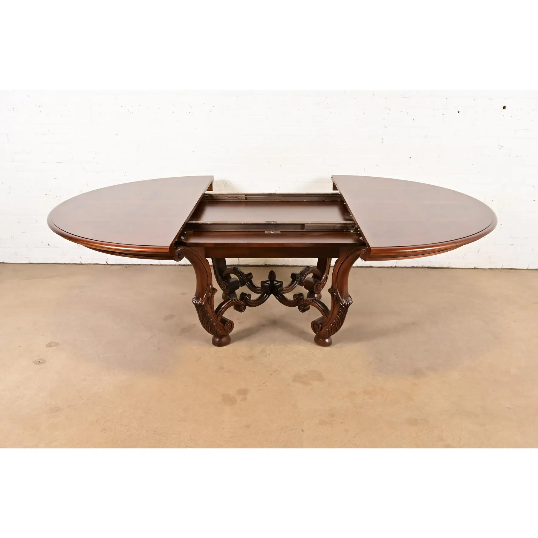 Henredon Italian Provincial Carved Walnut and Burl Wood Pedestal Extension Dining Table, Newly Refinished - Image 6