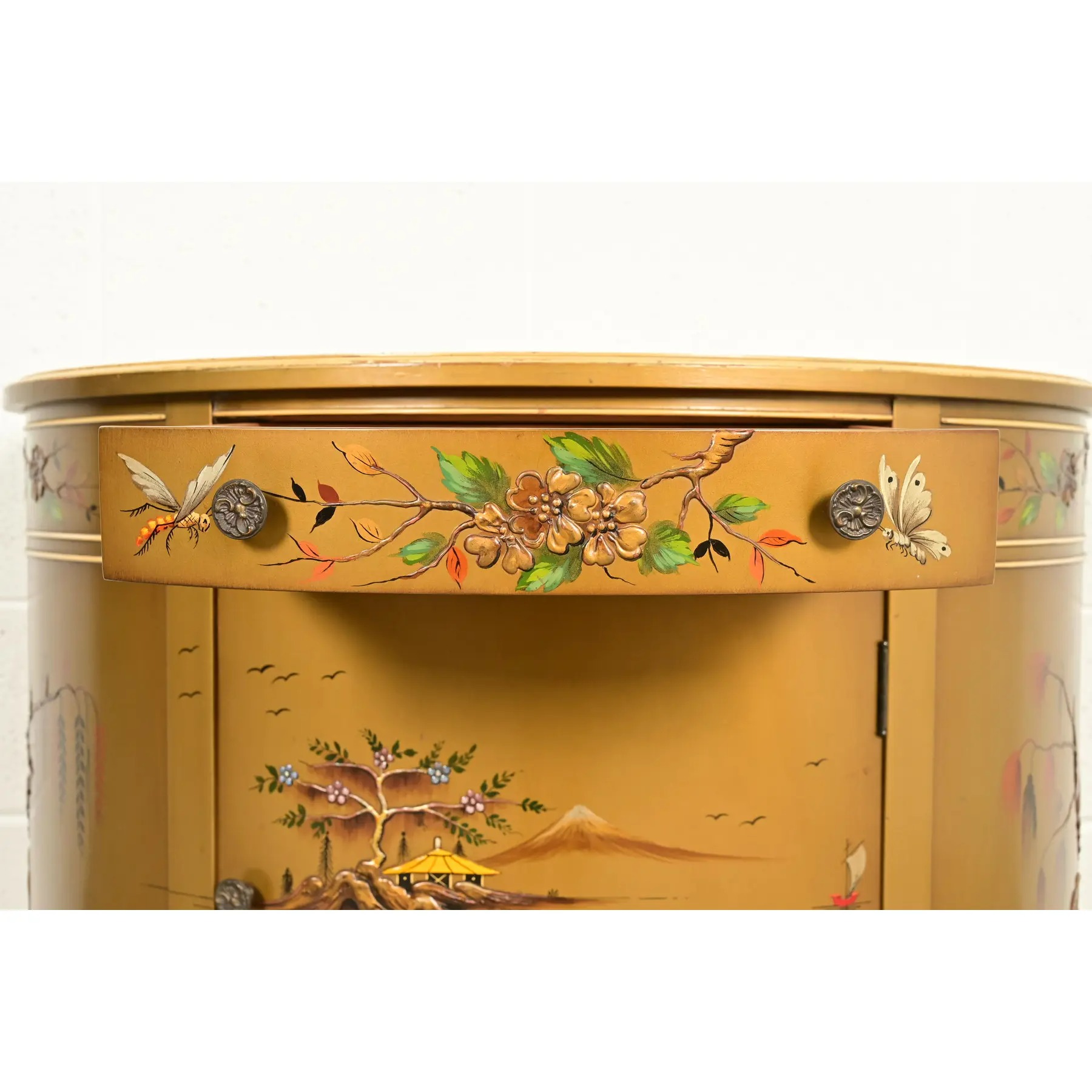 Imperial Furniture Regency Chinoiserie Gold Lacquered Hand Painted Demilune Console or Bar Cabinet, Circa 1940s - Image 9