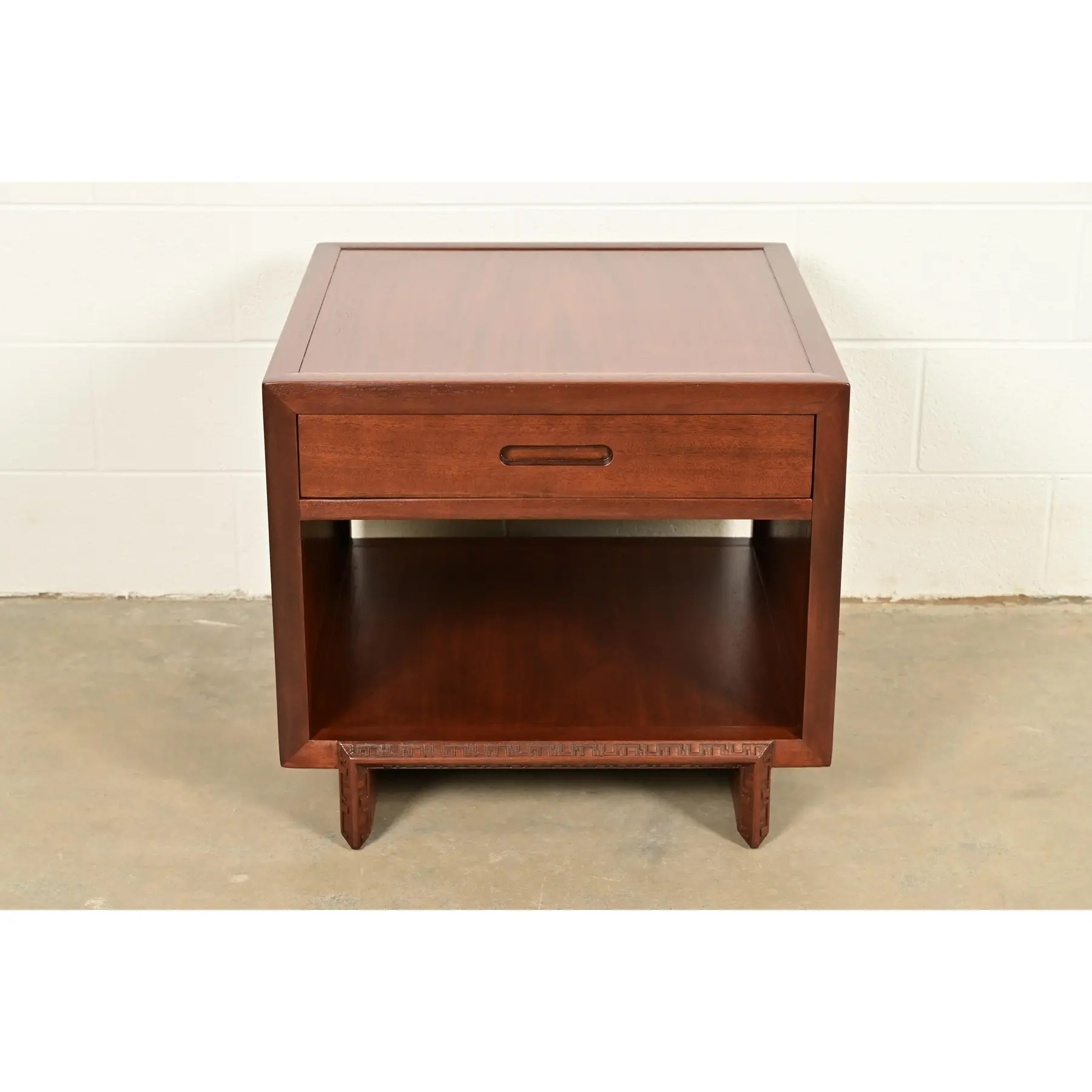 Frank Lloyd Wright for Heritage Henredon Taliesin Mahogany Nightstand or Side Table, Newly Refinished - Image 3