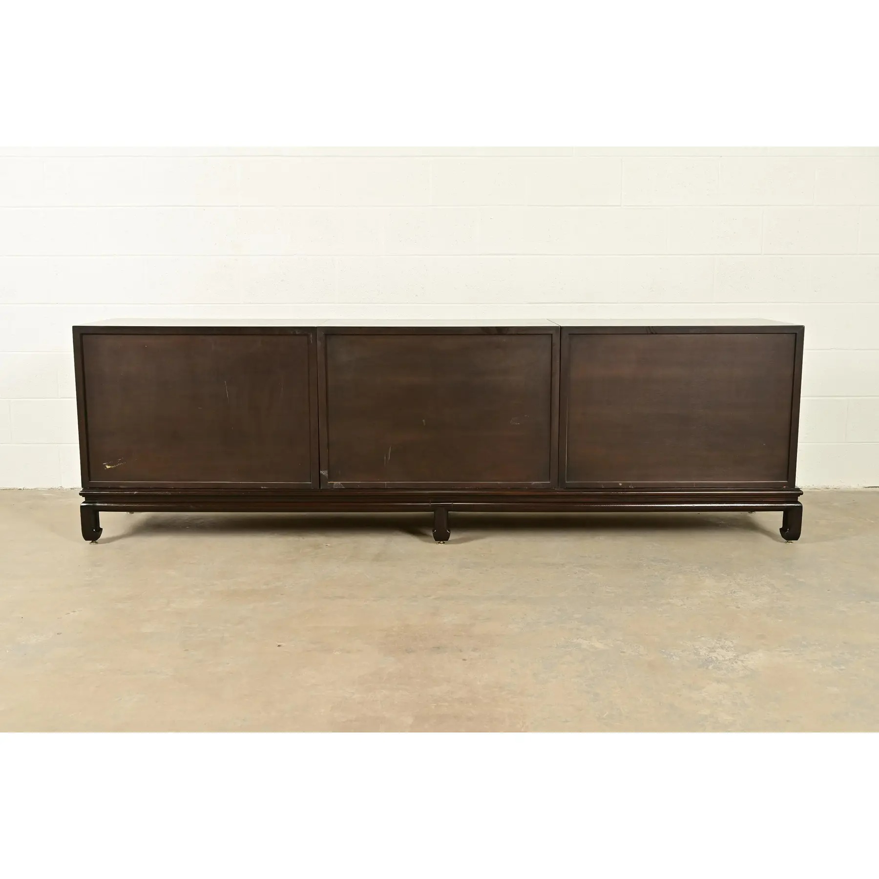 John Stuart for Mount Airy Hollywood Regency Chinoiserie Monumental Mahogany and Brass Sideboard Credenza, 1960s - Image 11