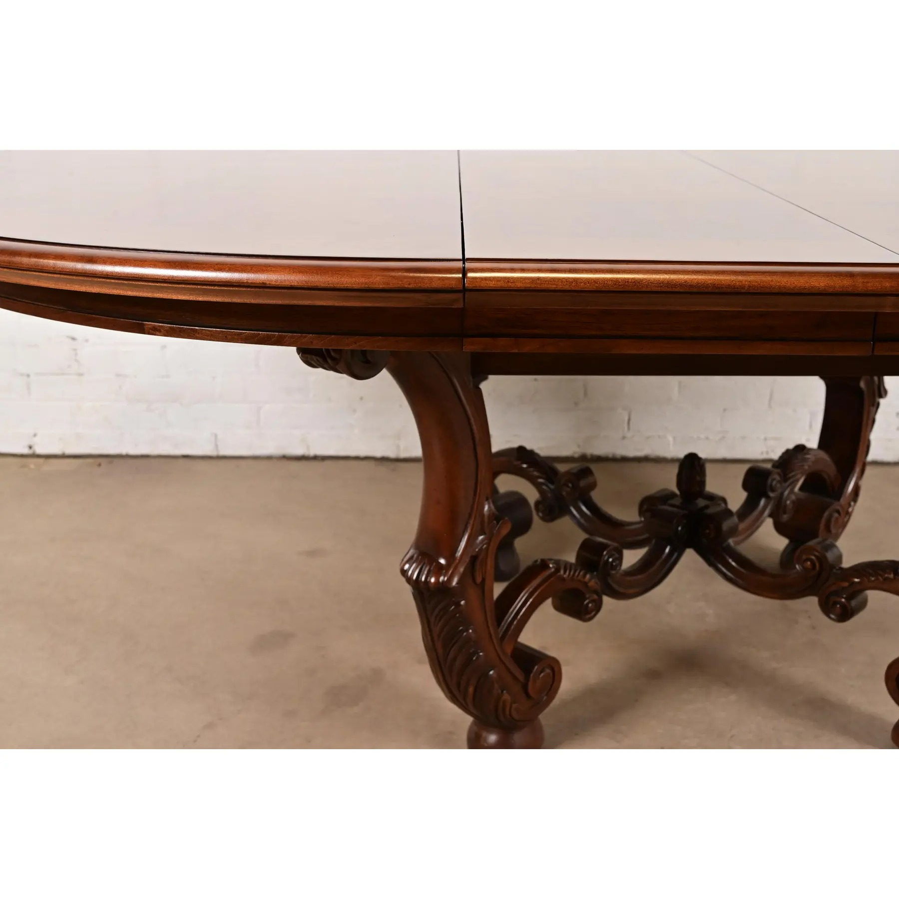 Henredon Italian Provincial Carved Walnut and Burl Wood Pedestal Extension Dining Table, Newly Refinished - Image 10