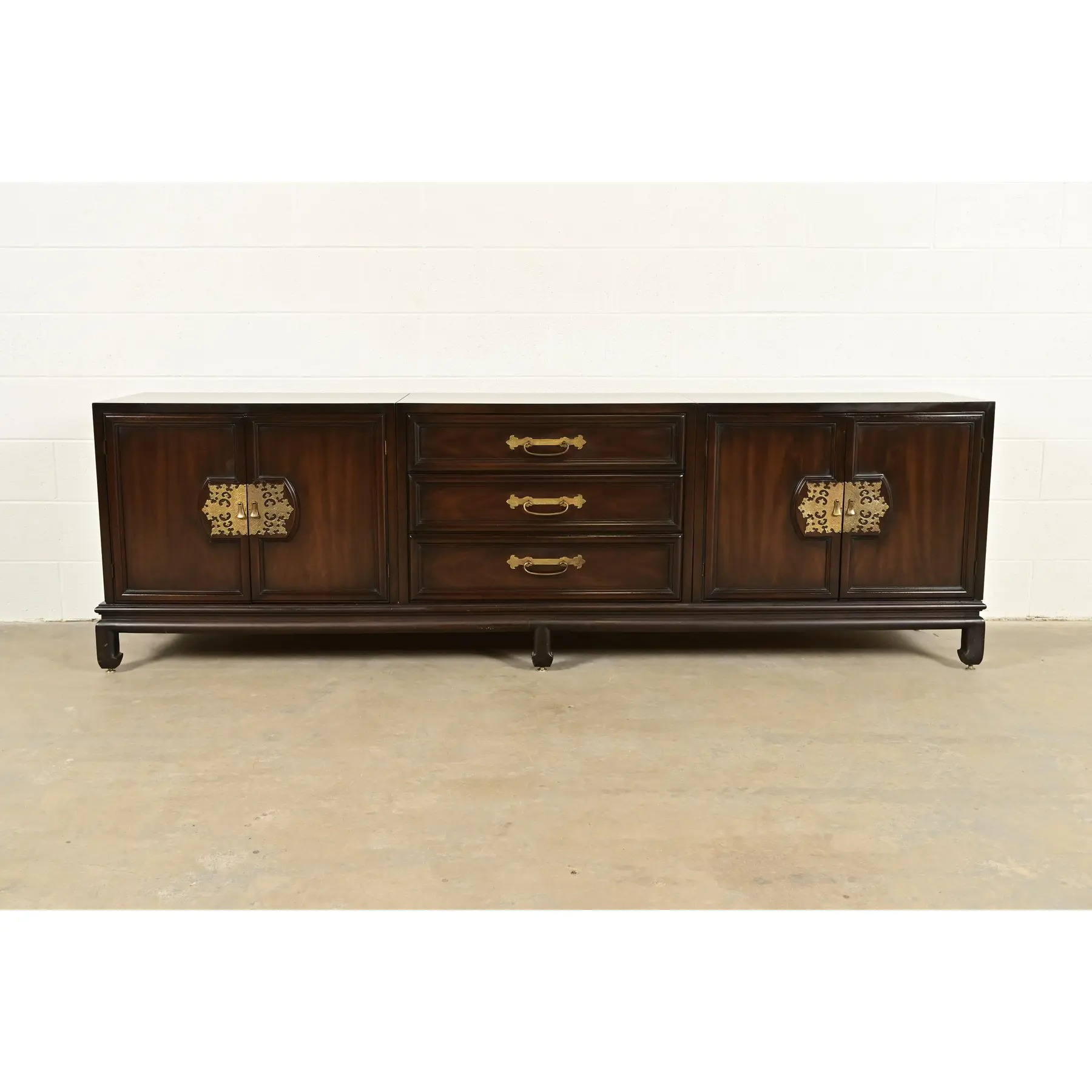 John Stuart for Mount Airy Hollywood Regency Chinoiserie Monumental Mahogany and Brass Sideboard Credenza, 1960s