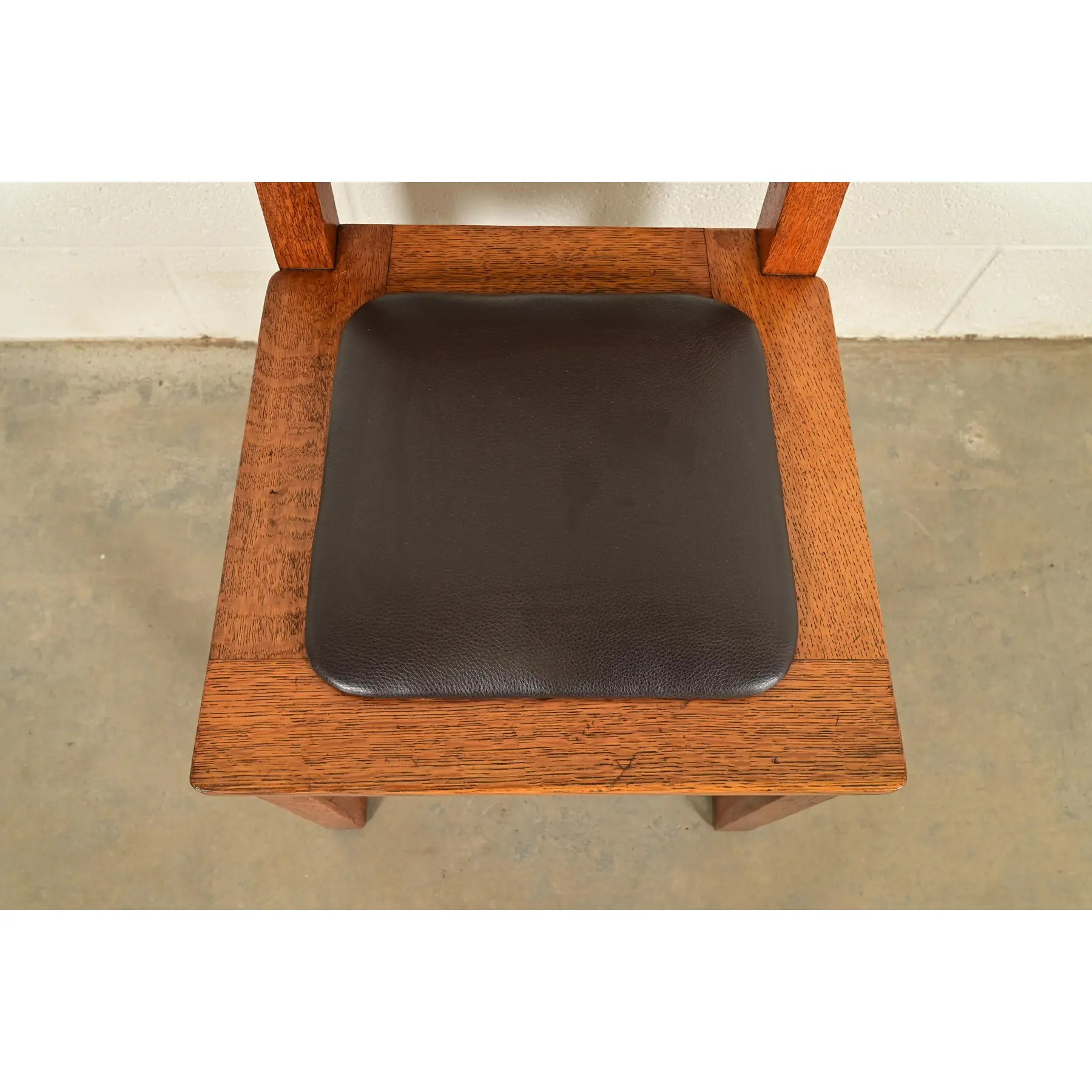 Limbert Antique Mission Oak Arts & Crafts Ladder Back Dining Chairs, Pair - Image 7