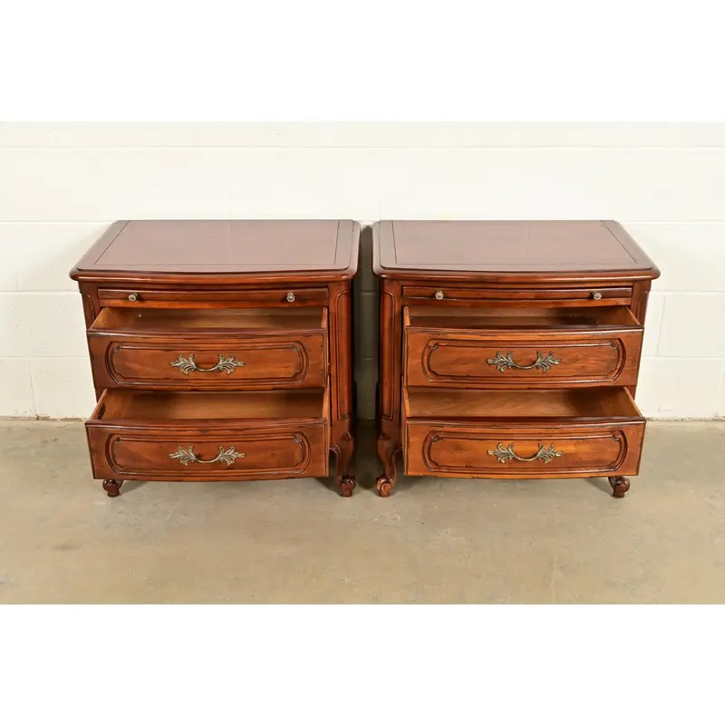 Century Furniture French Provincial Louis XV Carved Cherry Wood Nightstands, Pair - Image 5