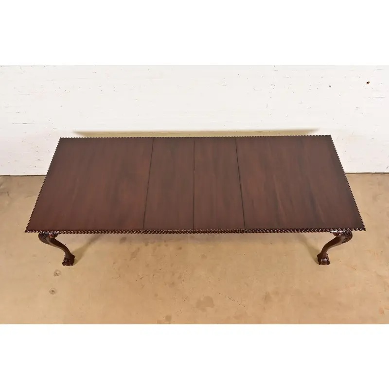 Henredon Style Chippendale Carved Mahogany Extension Dining Table, Newly Refinished - Image 5