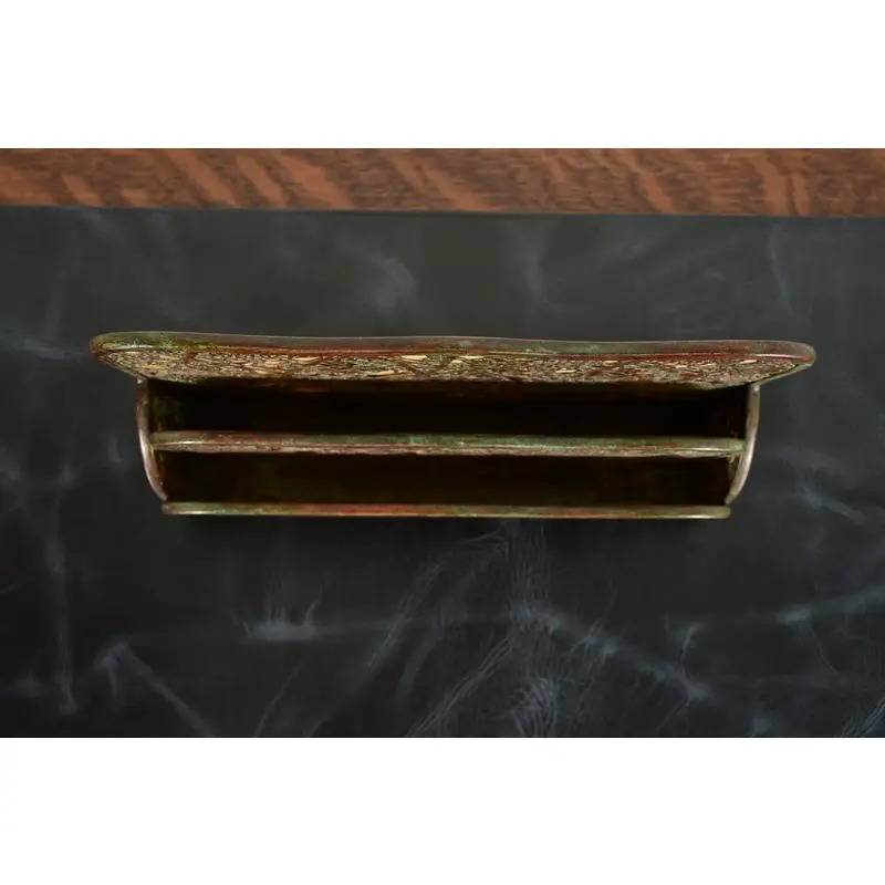 Tiffany Studios New York Grapevine Pattern Bronze and Favrile Slag Glass Letter Rack - Image 5