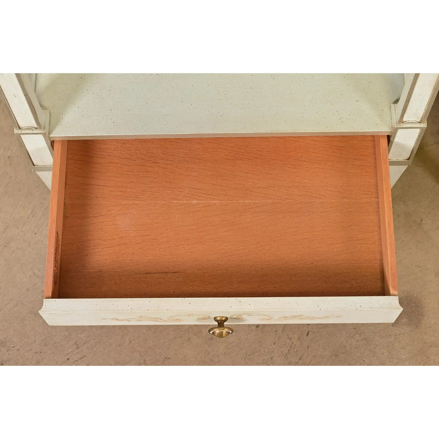 John Widdicomb French Regency Louis XVI Pale Blue Lacquered Nightstands, 1960s - Image 7