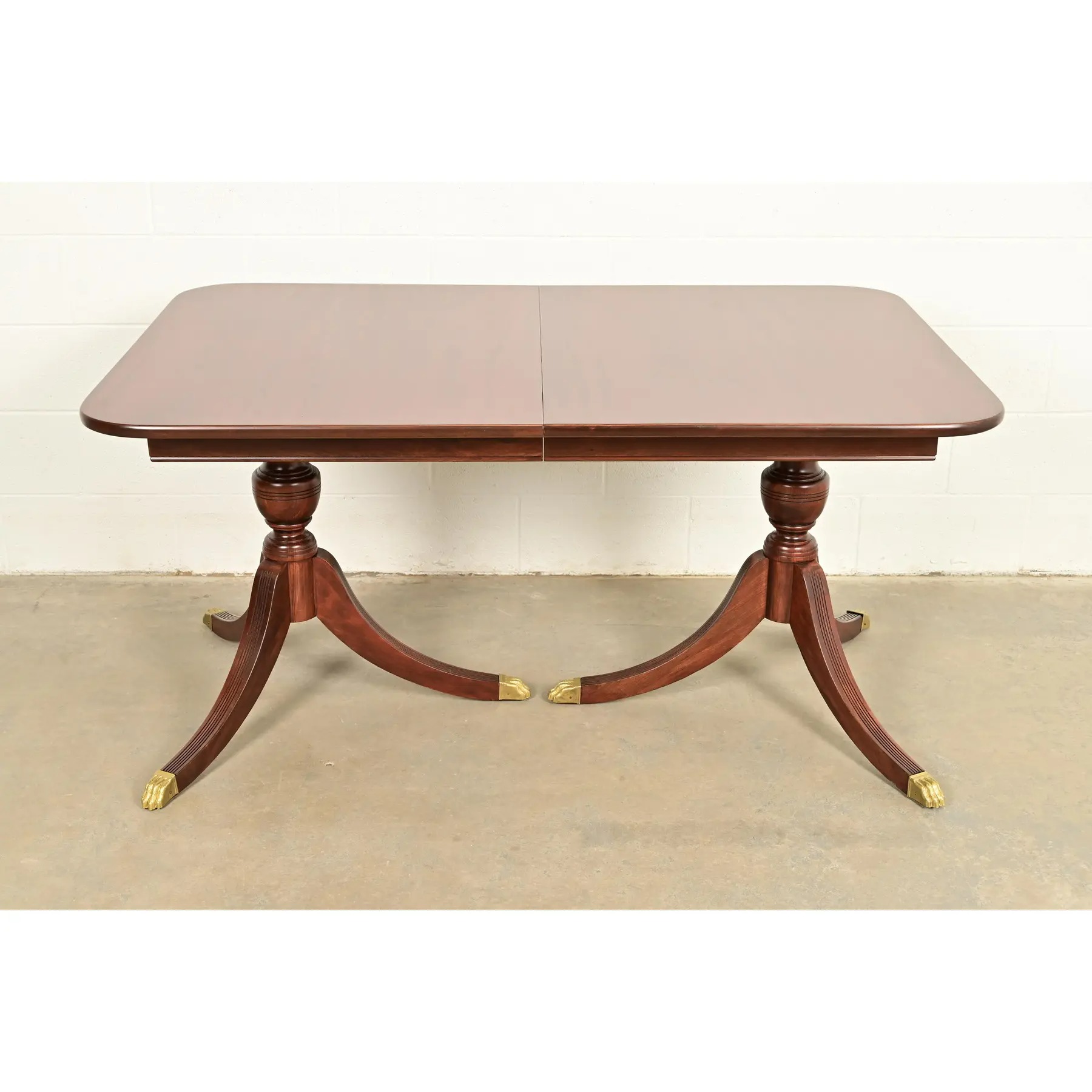 Baker Furniture Style Georgian Mahogany Double Pedestal Extension Dining Table, Newly Refinished - Image 3
