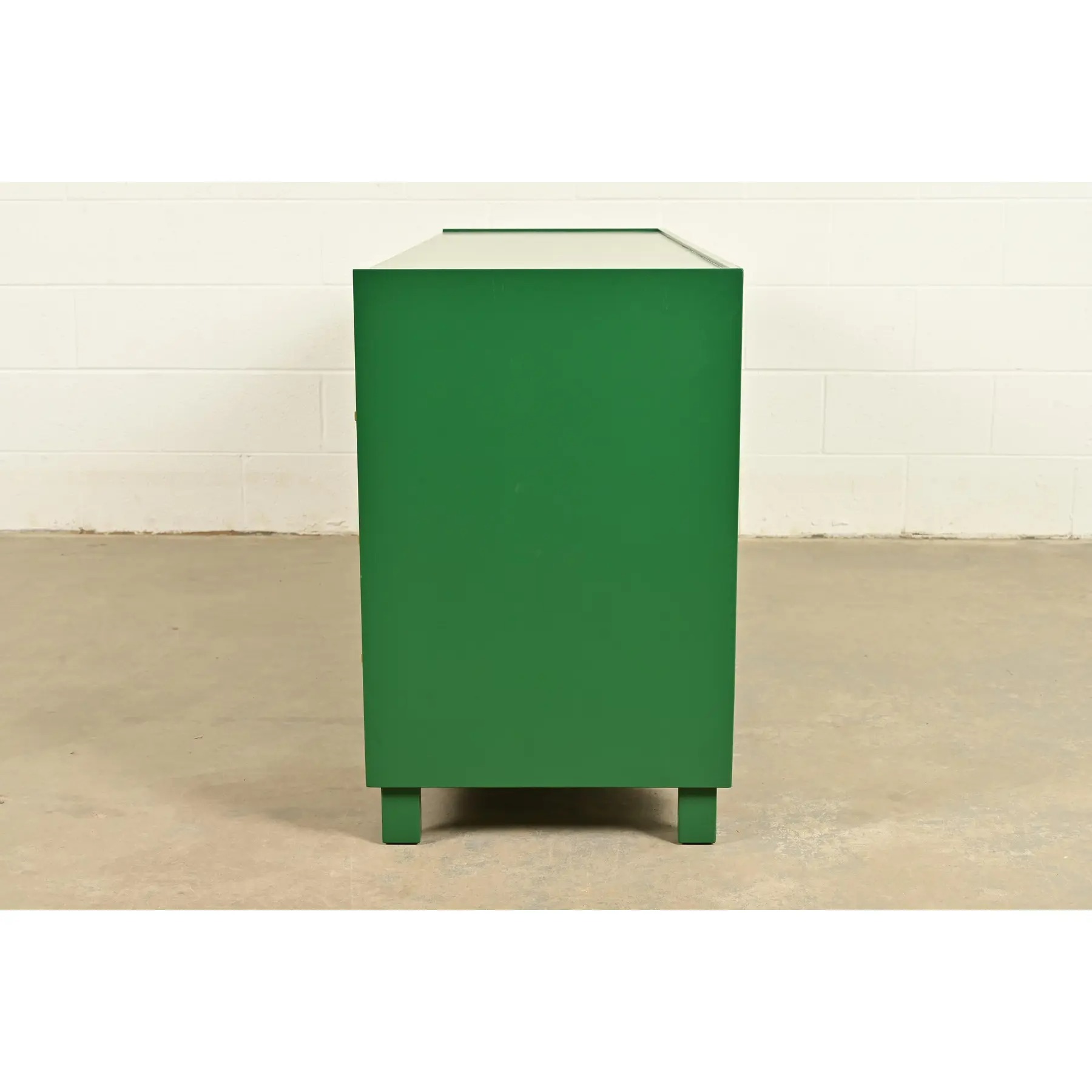 Michael Taylor for Baker Furniture Mid-Century Hollywood Regency Green Lacquered Campaign Dresser, Newly Refinished - Image 13