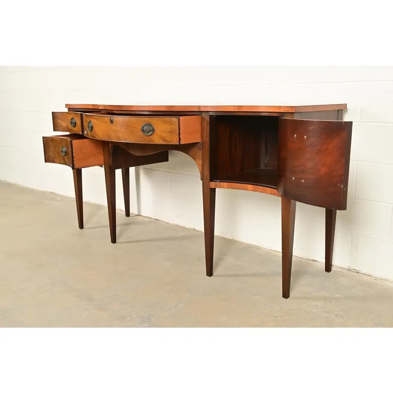 Baker Furniture Style Georgian Flame Mahogany Serpentine Front Sideboard Credenza - Image 6