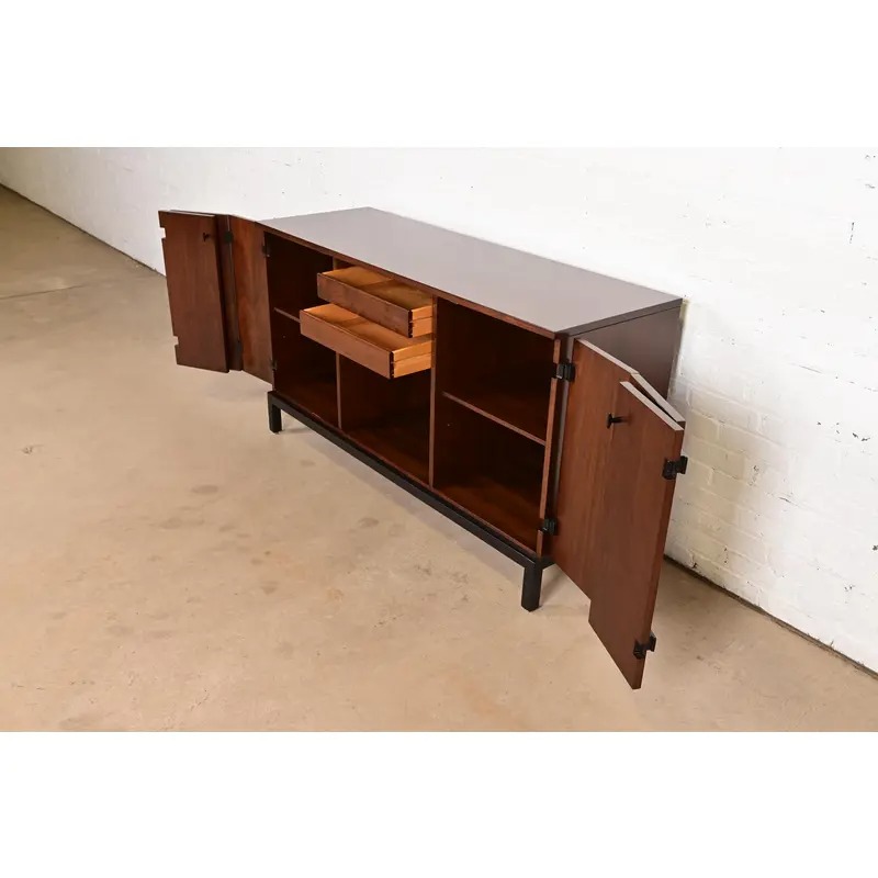 Milo Baughman for Directional Walnut and Ebonized Sideboard Credenza, Newly Refinished - Image 6