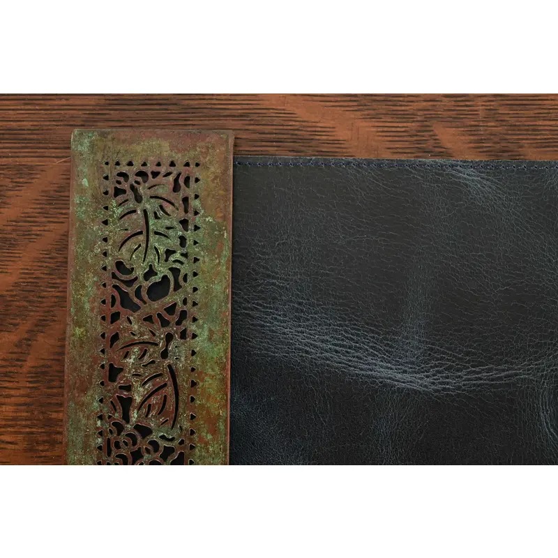 Tiffany Studios New York Grapevine Bronze Blotter Ends With Leather Desk Blotter - Image 6