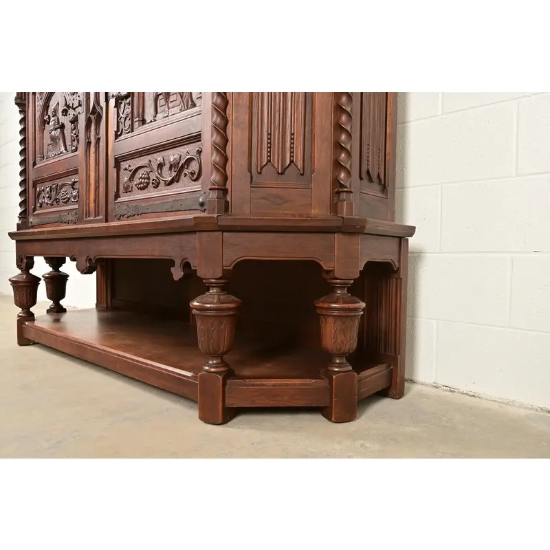 Antique French Gothic Revival Oak Bar Cabinet With Carved Figures, Circa 1890s - Image 7