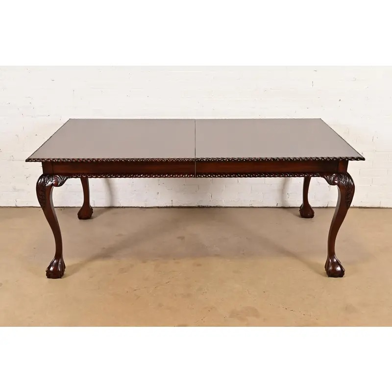 Henredon Style Chippendale Carved Mahogany Extension Dining Table, Newly Refinished - Image 7