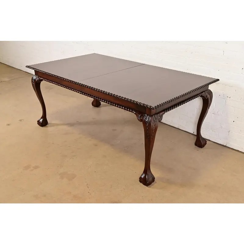 Henredon Style Chippendale Carved Mahogany Extension Dining Table, Newly Refinished - Image 8