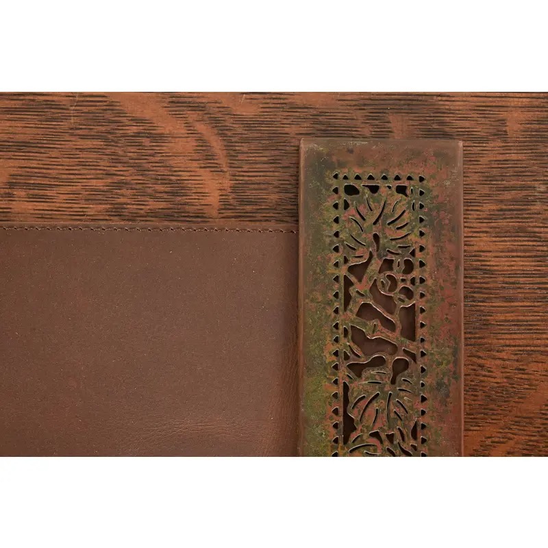 Tiffany Studios New York Grapevine Pattern Bronze Blotter Ends With Leather Desk Blotter - Image 6